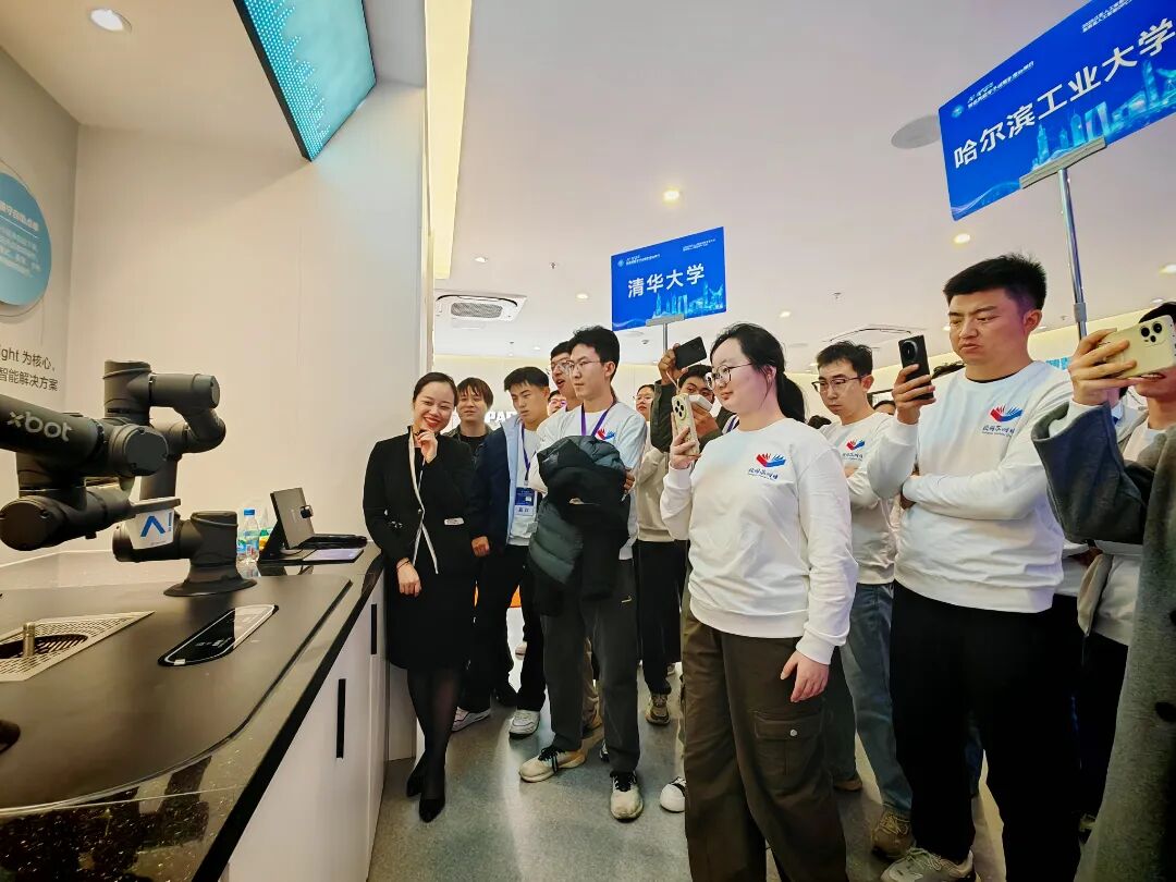 深度探索“人工智能+”,园区全力构筑OPC生态苗圃!