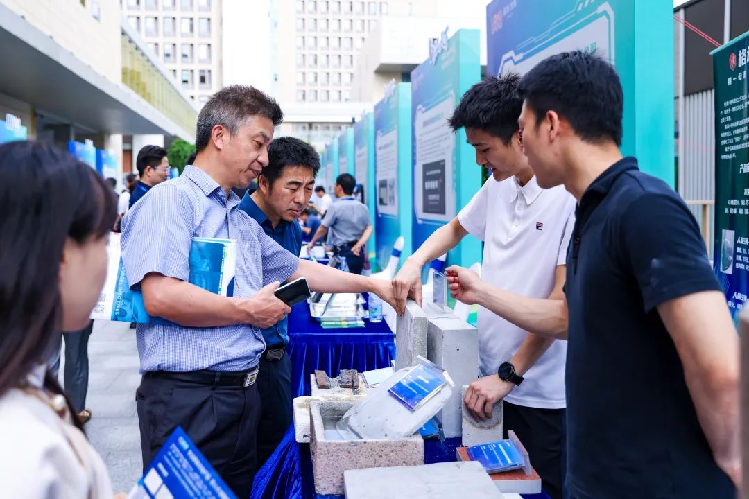 国务院重磅部署的场景创新，龙岗何以先行示范？