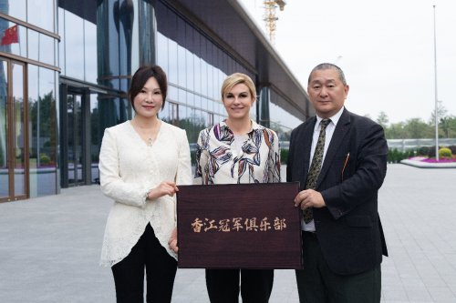 全运会期间国际奥委委员科琳达访穗点赞香江1号未来生活实践