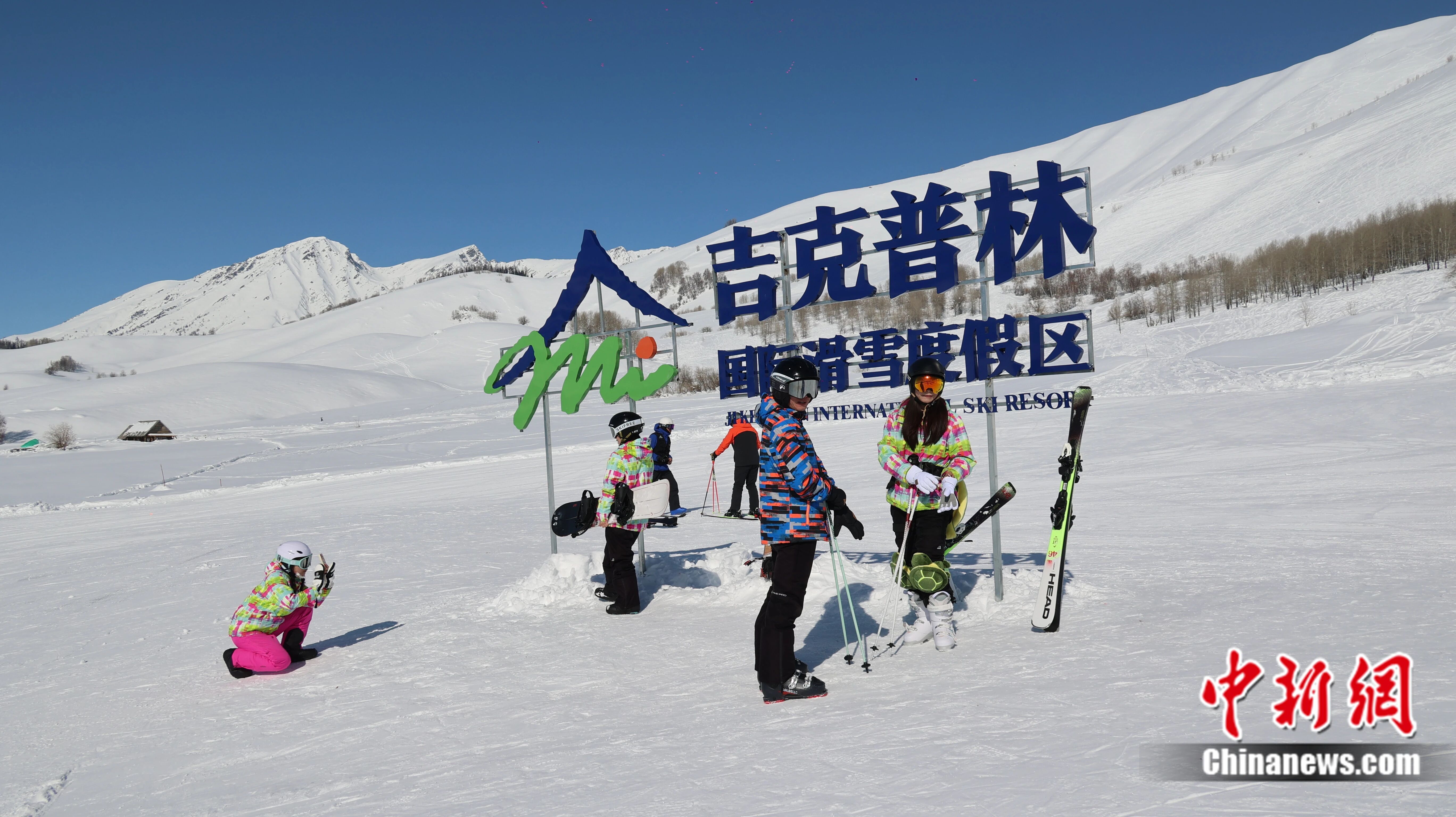 这座7万人口的县城即将涌入80万人,只为一项运动……