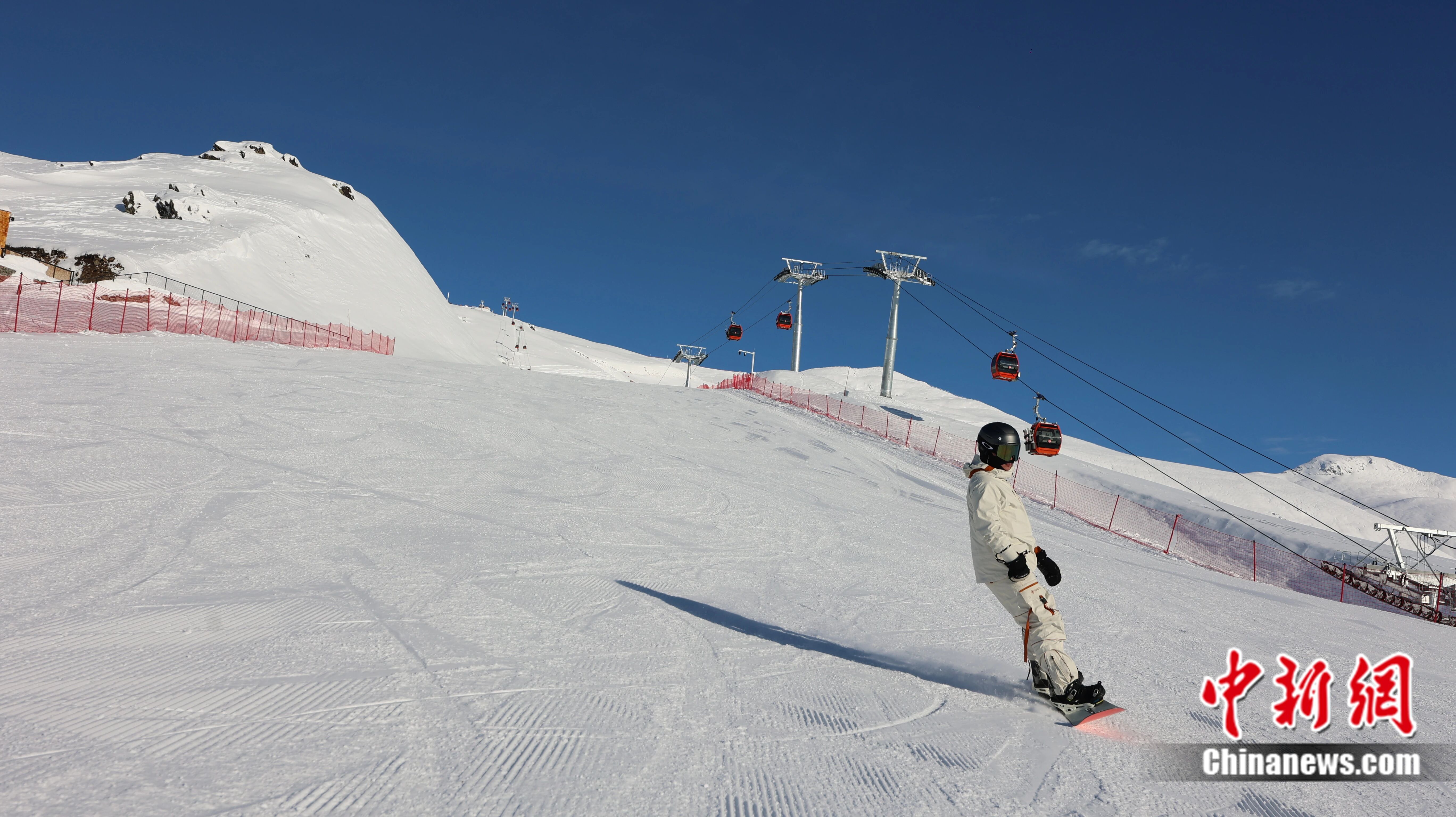 这座7万人口的县城即将涌入80万人,只为一项运动……