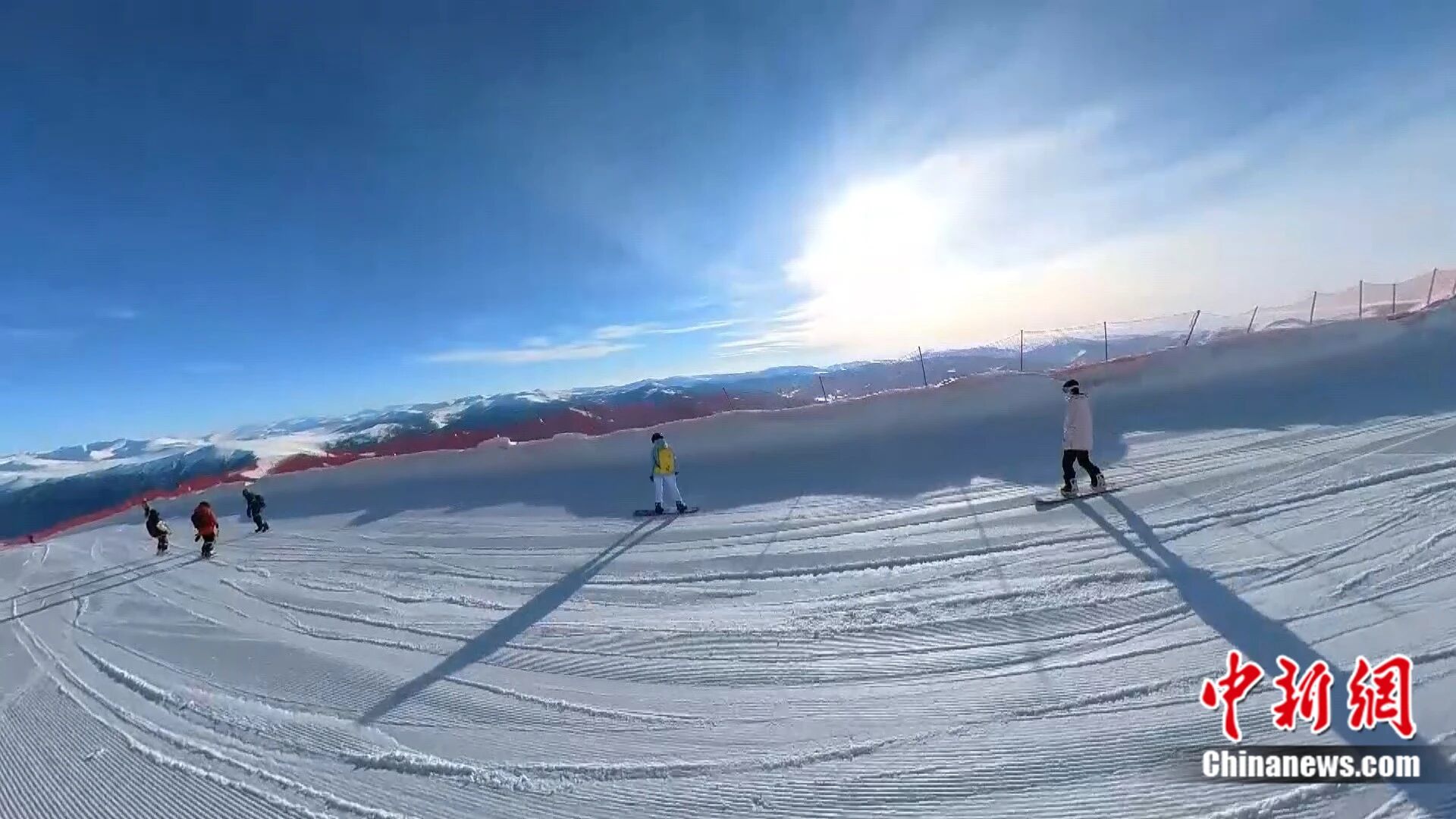 这座7万人口的县城即将涌入80万人,只为一项运动……