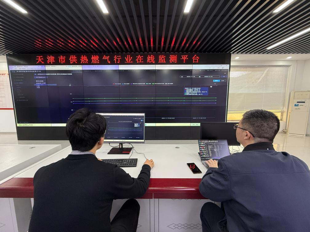 供暖季里的“一股暖流”——天津供热首日一线见闻