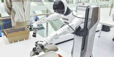 “首发首套首台”层出不穷 武汉首位度持续攀升