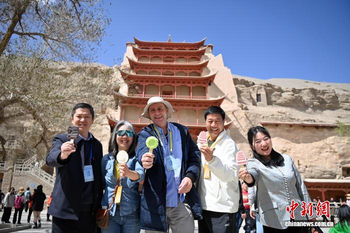 甘肃酒泉多举措推动敦煌文化“活起来”“走出去”