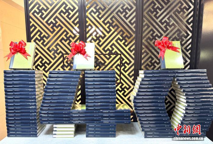 扬州富春茶社迎来140岁生日 《中国富春茶点志》首发庆生