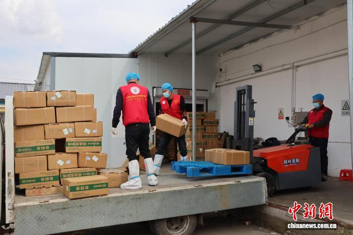 草原好货不愁卖 锡林郭勒牧民借集体力量拓销路