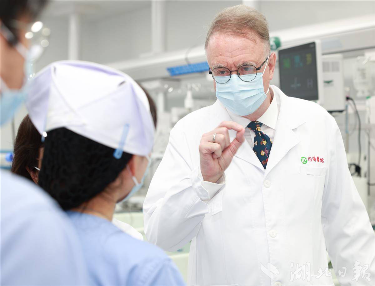 院士+1 华科大同济医院顾问教授霍夫曼当选中国科学院外籍院士