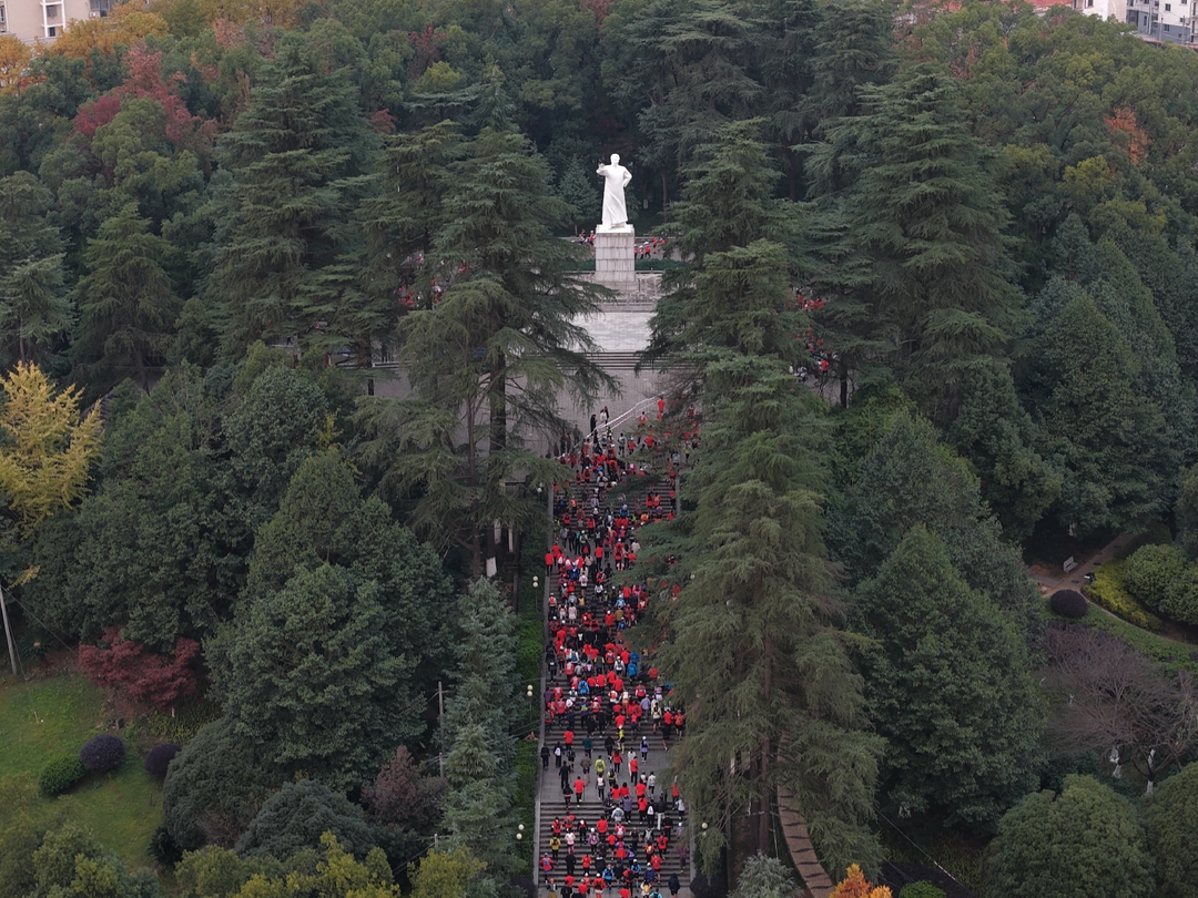 奔跑中“阅读”韶山！2025韶山100越野赛圆满收官