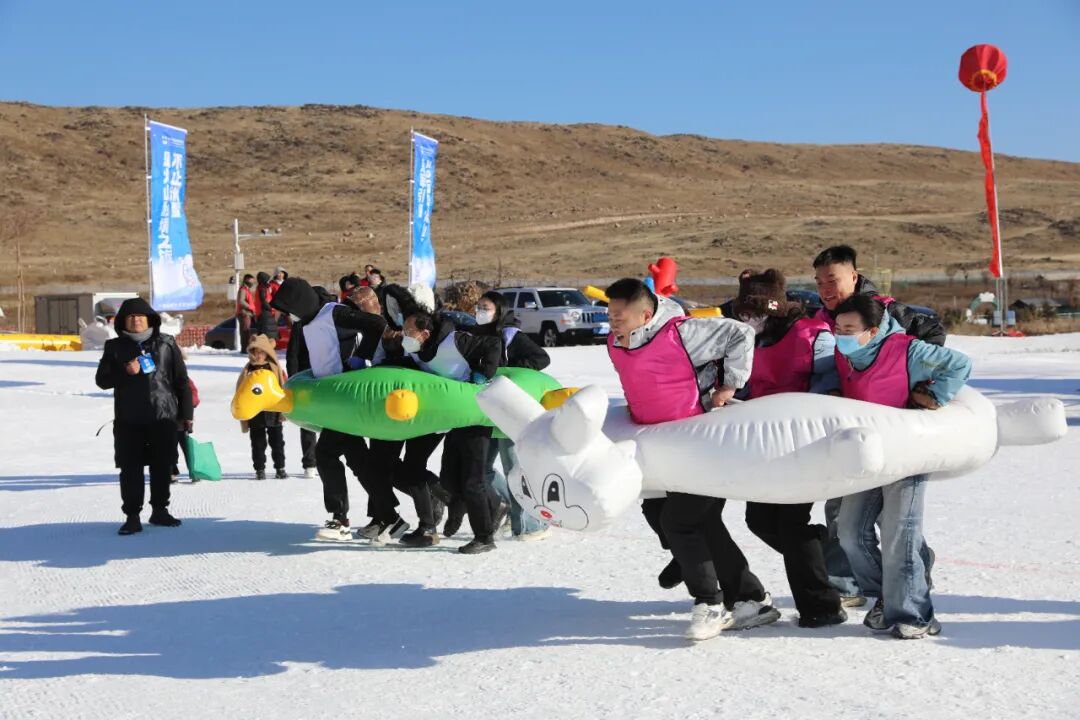 “歌游内蒙古·上火山·去滑雪”暨2025年乌兰察布第三届“冰雪之恋”旅游季启动