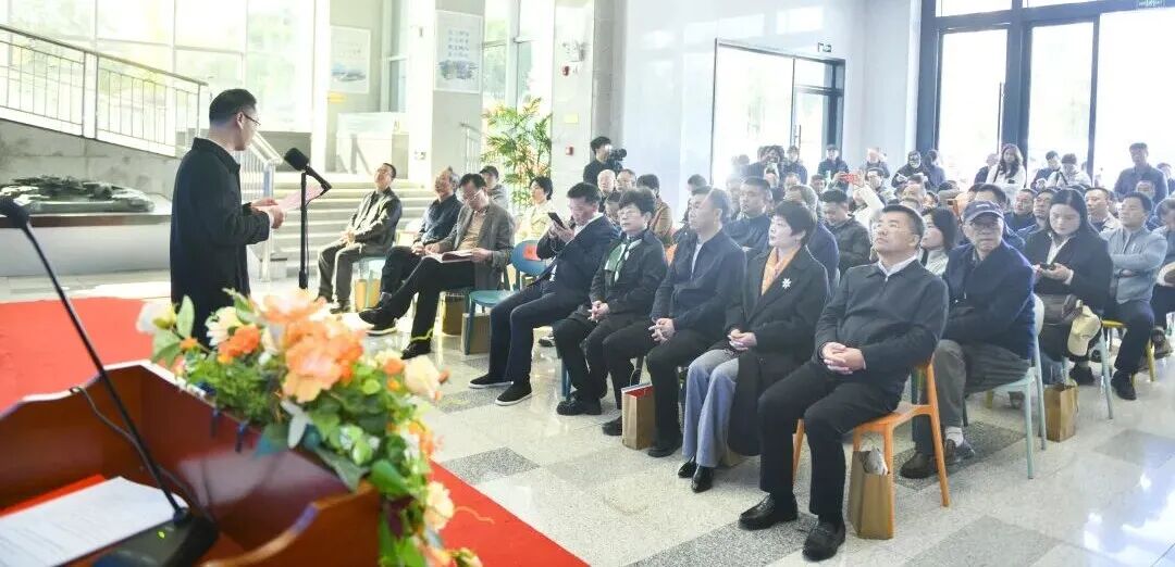 “涟水湘山俱有灵——曾国藩家风文化湘潭娄底书法联展”在娄开幕