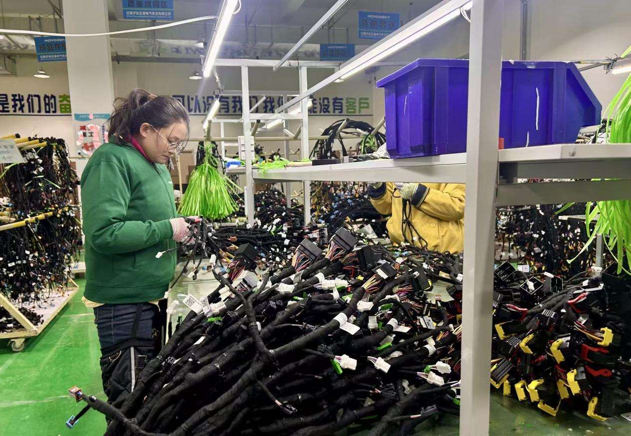 甘肃静宁:“中国苹果之乡”抢滩汽配产业新赛道 甘肃静宁:“中国苹果之乡”抢滩汽配产业新赛道