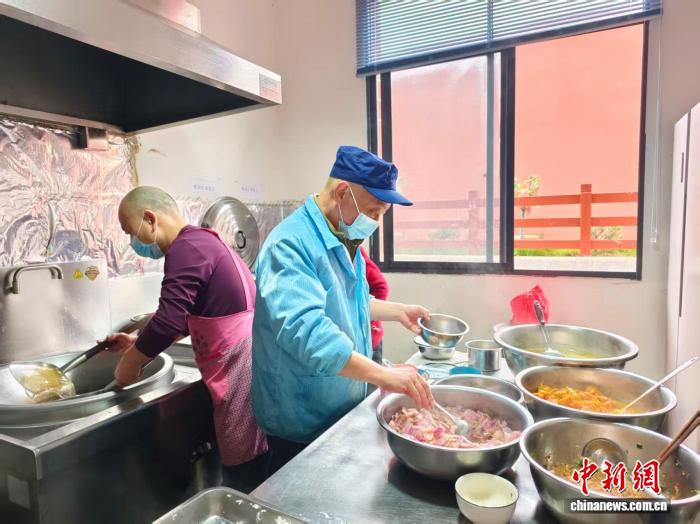 湖南益阳“银发守护者”:以初心慰桑榆 用坚守聚暖流