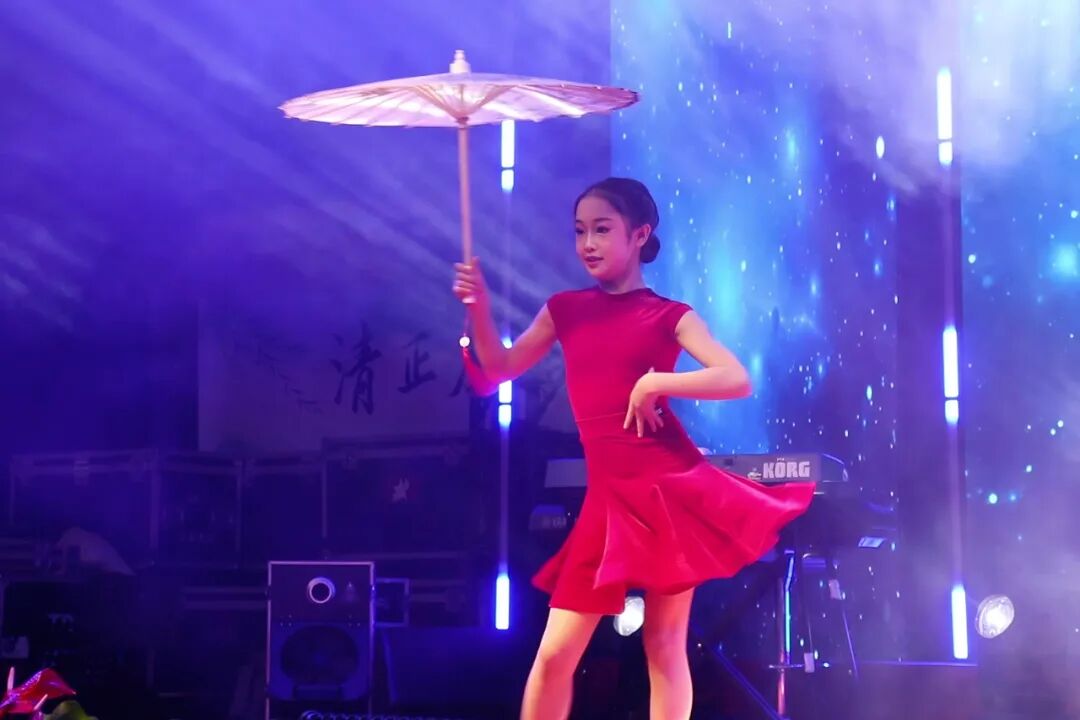 百姓当主角！邵东冬季村晚唱响乡村振兴合奏曲