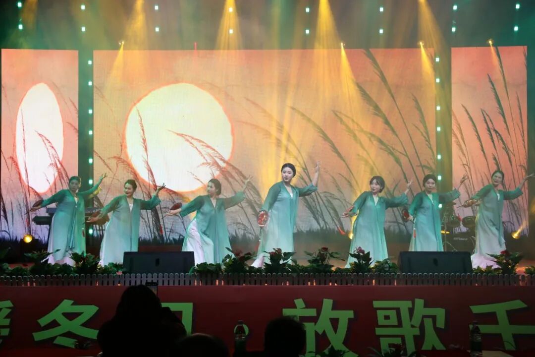 百姓当主角！邵东冬季村晚唱响乡村振兴合奏曲