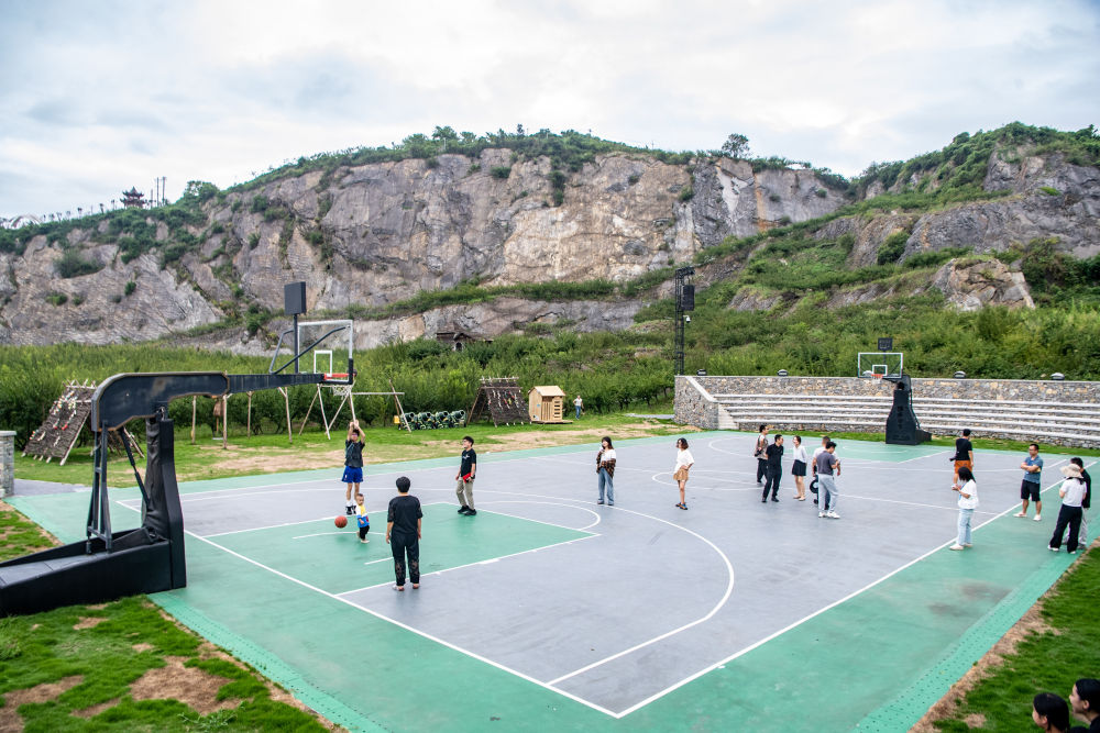 微观高质量发展｜一座矿山里的“生态蝶变”