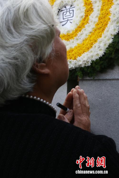 南京大屠杀死难者家庭祭告活动举行