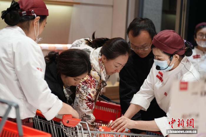 安徽广德“三件套”出圈 江浙等地游客排队打卡