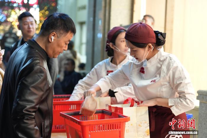 安徽广德“三件套”出圈 江浙等地游客排队打卡