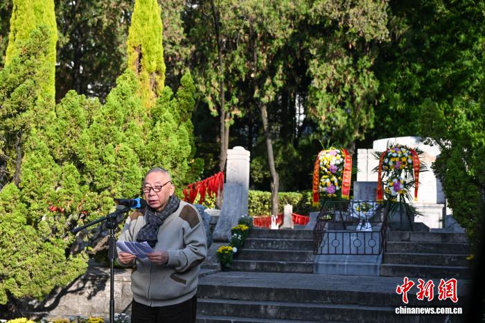 昆明各界人士纪念“一二·一”运动80周年