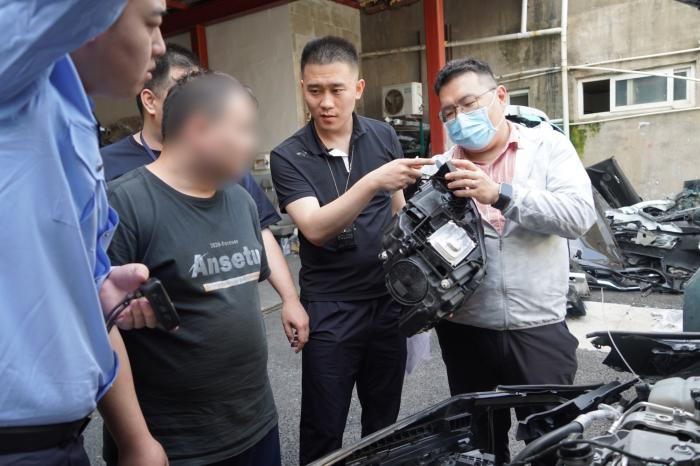 起底豪车骗保黑色产业链：雇车手伪造事故，骗保上千万元