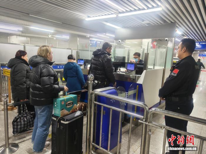 中俄免签新政助推跨境出行 东宁打造全链条“保姆式”服务