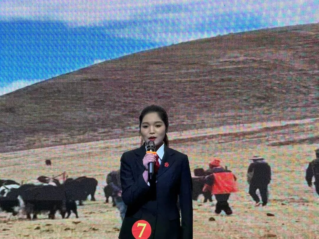 在现场！听果洛法院 “一线” 故事
