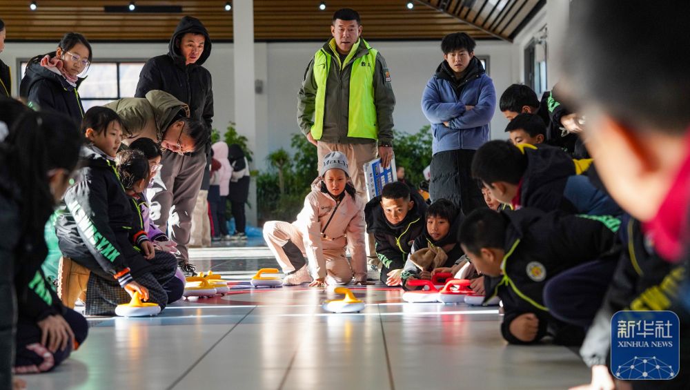 “雪假”开启 吉林青少年奔赴冰雪运动之约