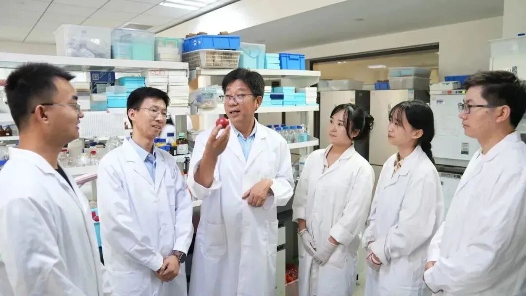 重磅!山东农大这位教授获国际顶尖学界“最高荣誉” 重磅!山东农大这位教授获国际顶尖学界“最高荣誉”