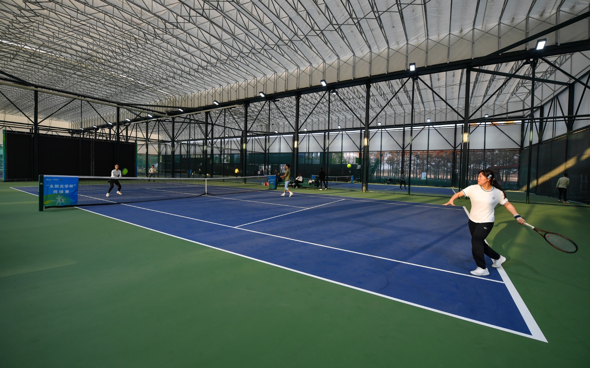 宁波高新区滨江水韵公园成市民运动休闲新地标