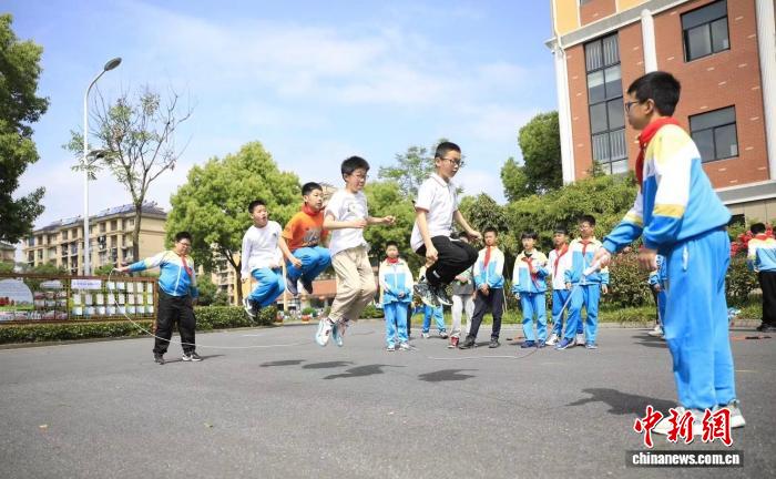 教育观察：“浙里优学”如何铺就山区海岛学生幸福路？
