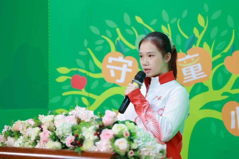 深看校园 | 奥运选手体操名将回福田母校分享励志故事