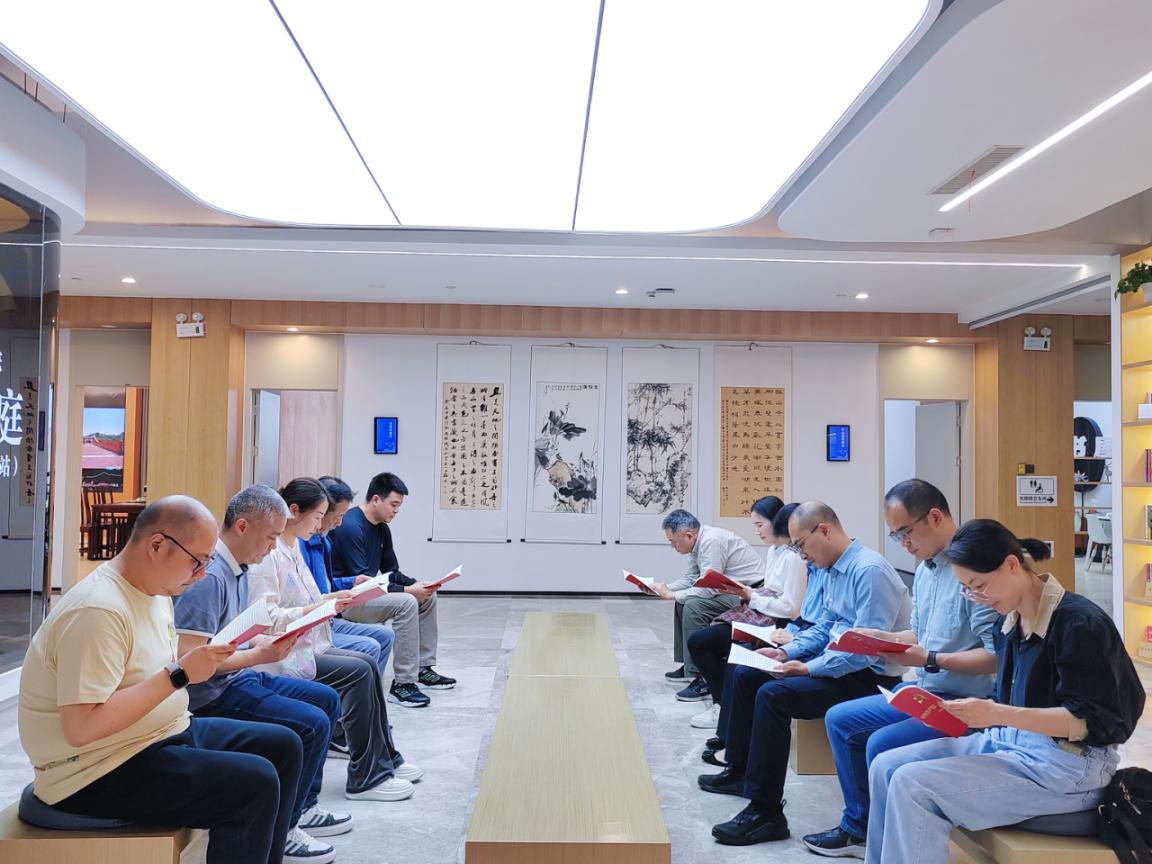 清风护航“后勤线” 智慧赋能“幸福圈”