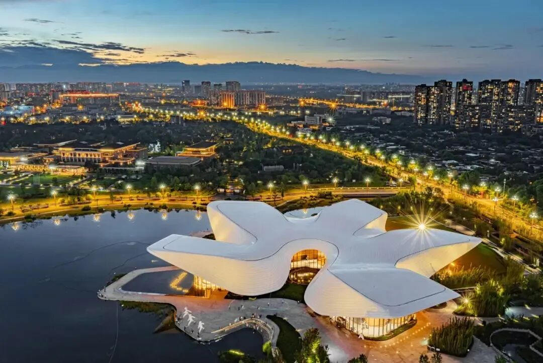 活力+幸福！成都连续17年获评“最具幸福感城市”