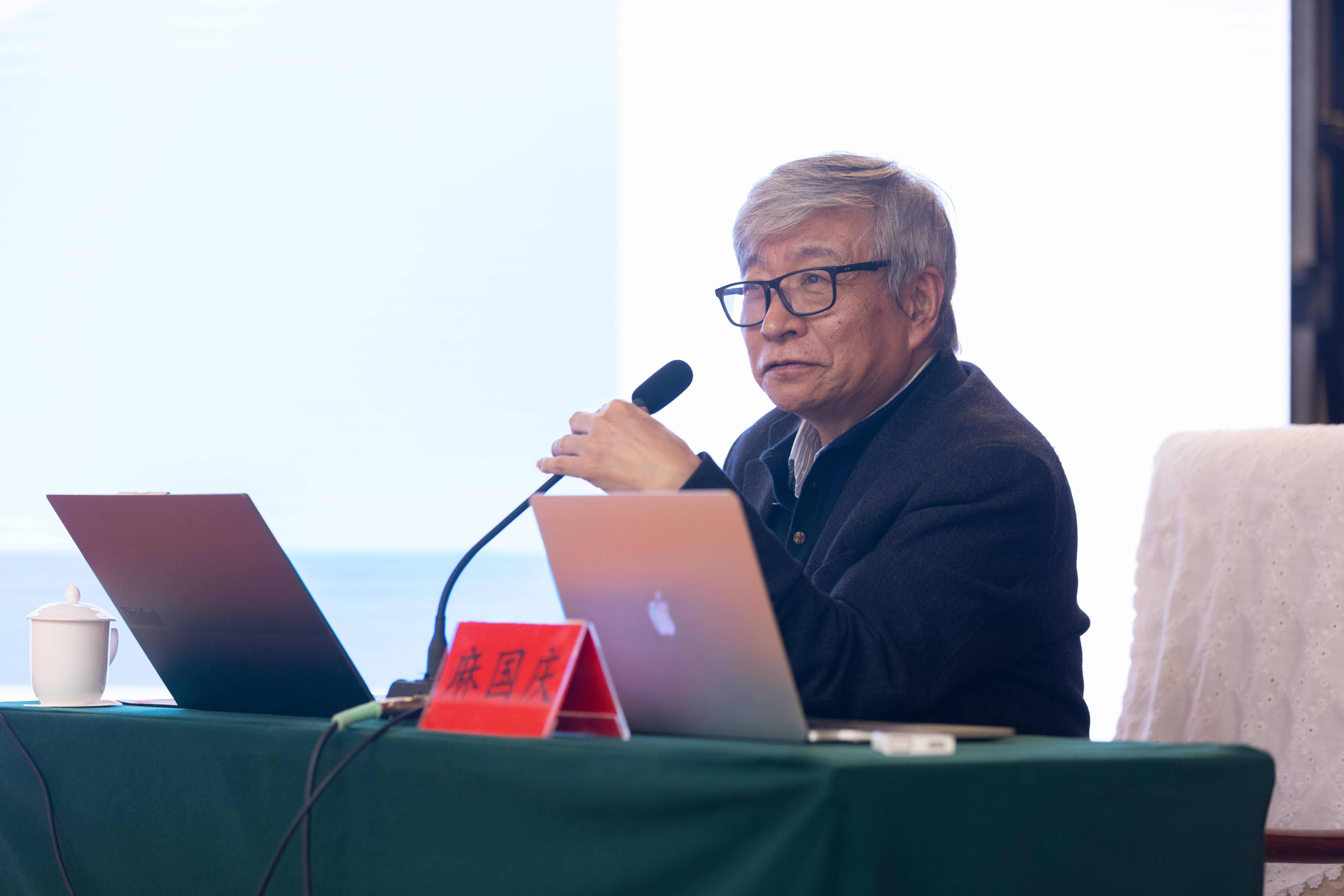 内蒙古自治区推进边疆治理体系和治理能力现代化建设工作座谈会在呼和浩特召开