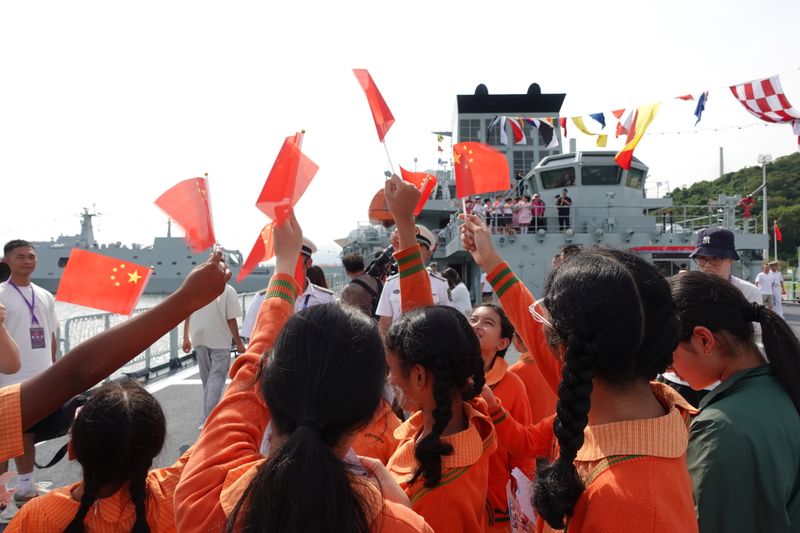 以吾辈之青春,筑国防之长城 以吾辈之青春,筑国防之长城