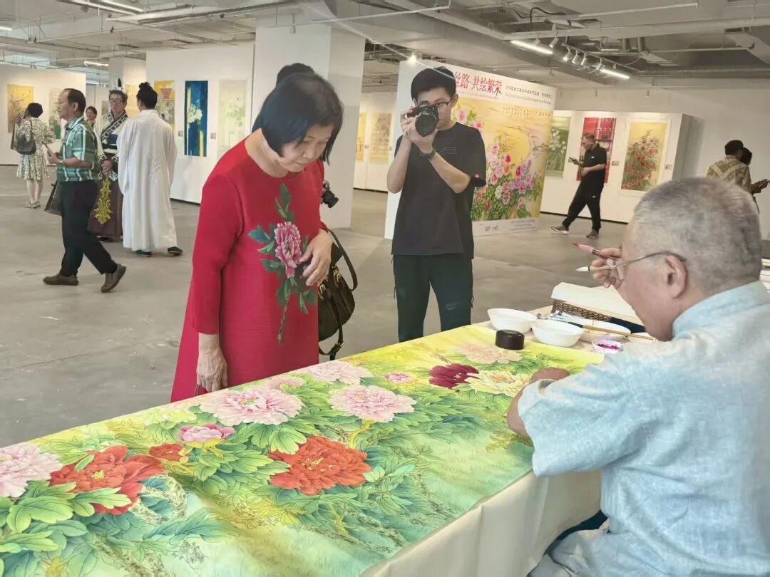 花开南洋,情牵中马!巨野工笔牡丹画吉隆坡温情开展