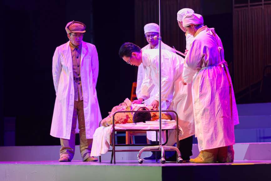 大型原创话剧深情致敬人民医学家裘法祖 大型原创话剧深情致敬人民医学家裘法祖