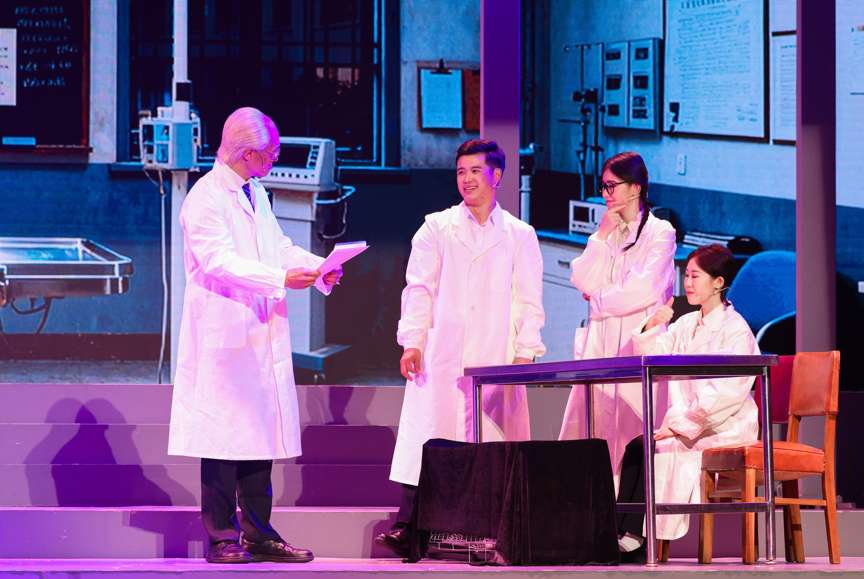 大型原创话剧深情致敬人民医学家裘法祖 大型原创话剧深情致敬人民医学家裘法祖