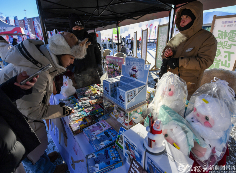 2025新疆热雪节世界野雪巡回赛（FWT）开赛