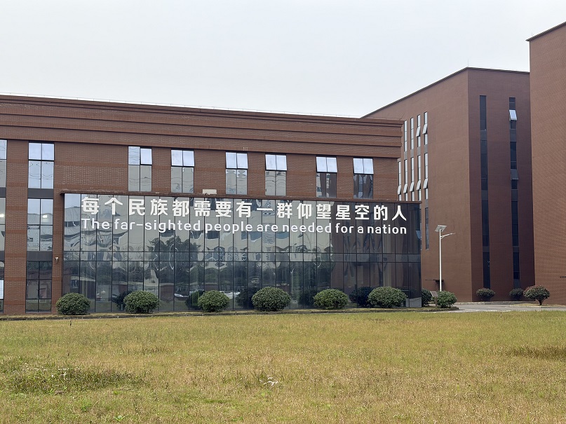 一辈子就干一件事！重庆匠人汪传宏深耕数控机床育新力