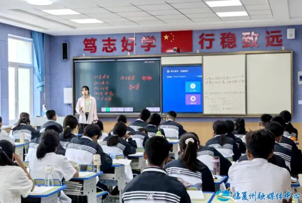 民族团结花盛开 铸魂育人结硕果——记全省民族团结进步模范集体东乡中学 民族团结花盛开 铸魂育人结硕果——记全省民族团结进步模范集体东乡中学