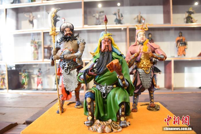 河南新乡:百年非遗面塑迎新年