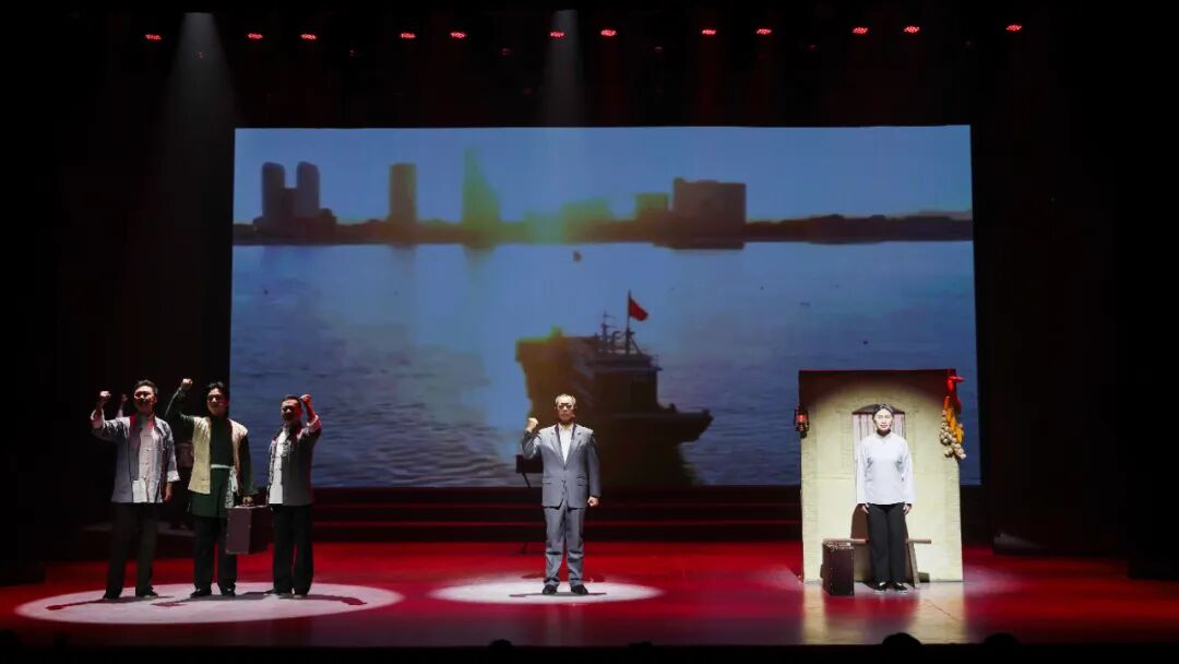 连云港举办“山海烽火·红色征程”沉浸式故事会 连云港举办“山海烽火·红色征程”沉浸式故事会