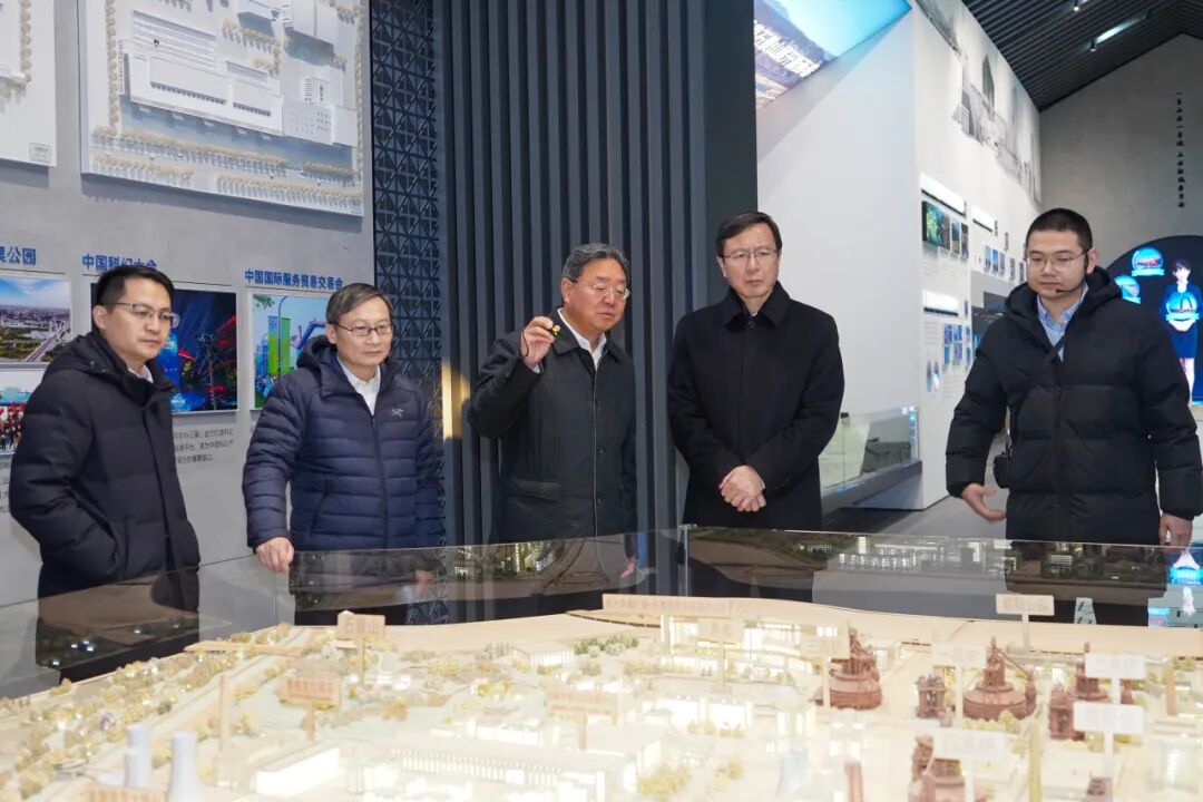 哈工大北京研究院揭牌!