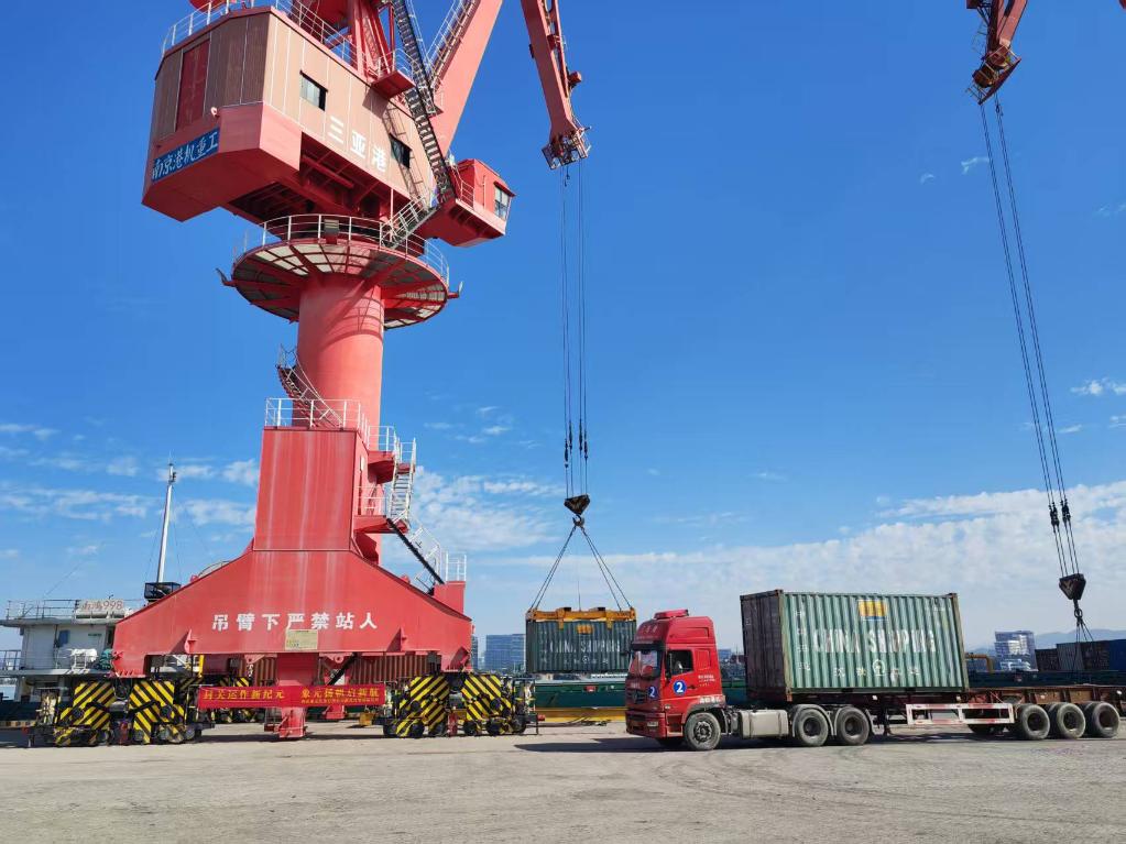 现场直击:海南自贸港封关第一天