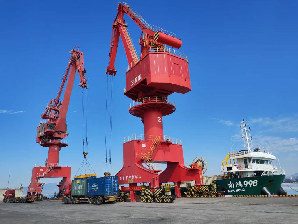 现场直击:海南自贸港封关第一天