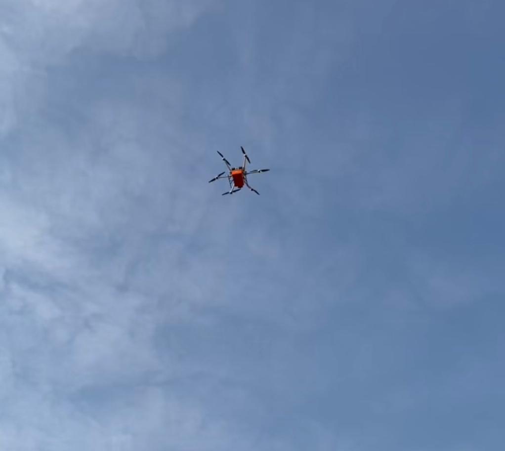 打通“低空生命线” 成都低空运输血液配送航线首飞