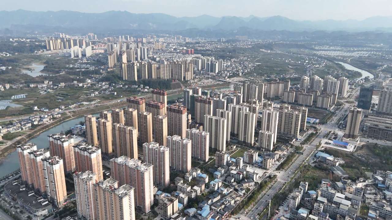 湖北来凤：小城精治绘新卷 城市更新让幸福升级