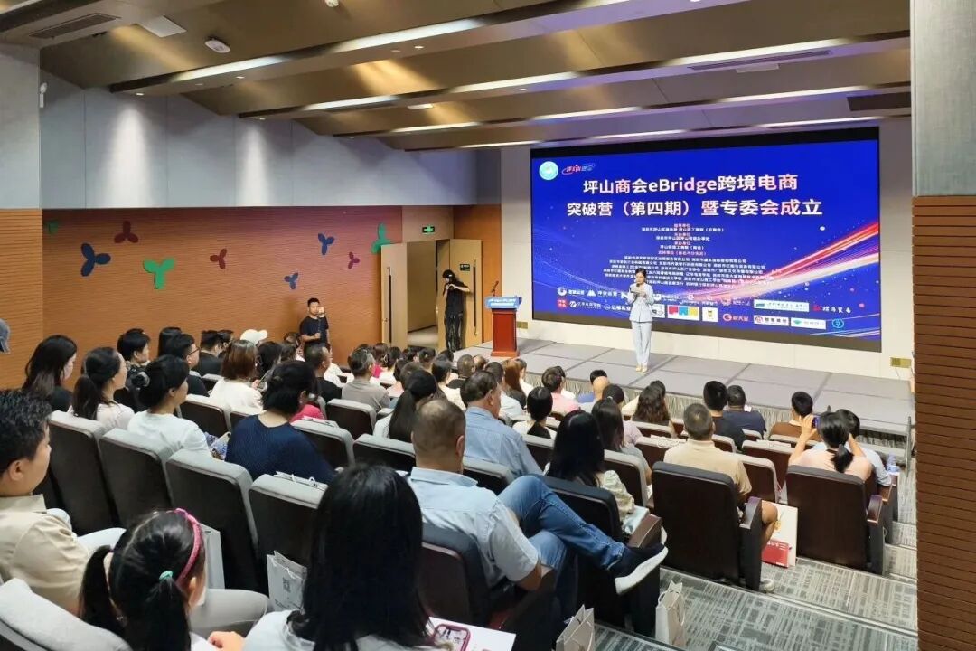 “老百姓都说好!”深圳坪山哪件实事最戳你? c18d162def3d82c8f9240f311cf123e1.jpg